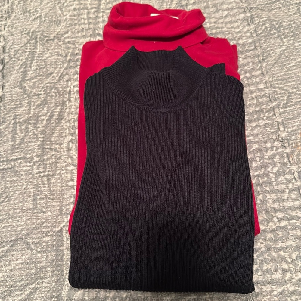 Women’s turtlenecks